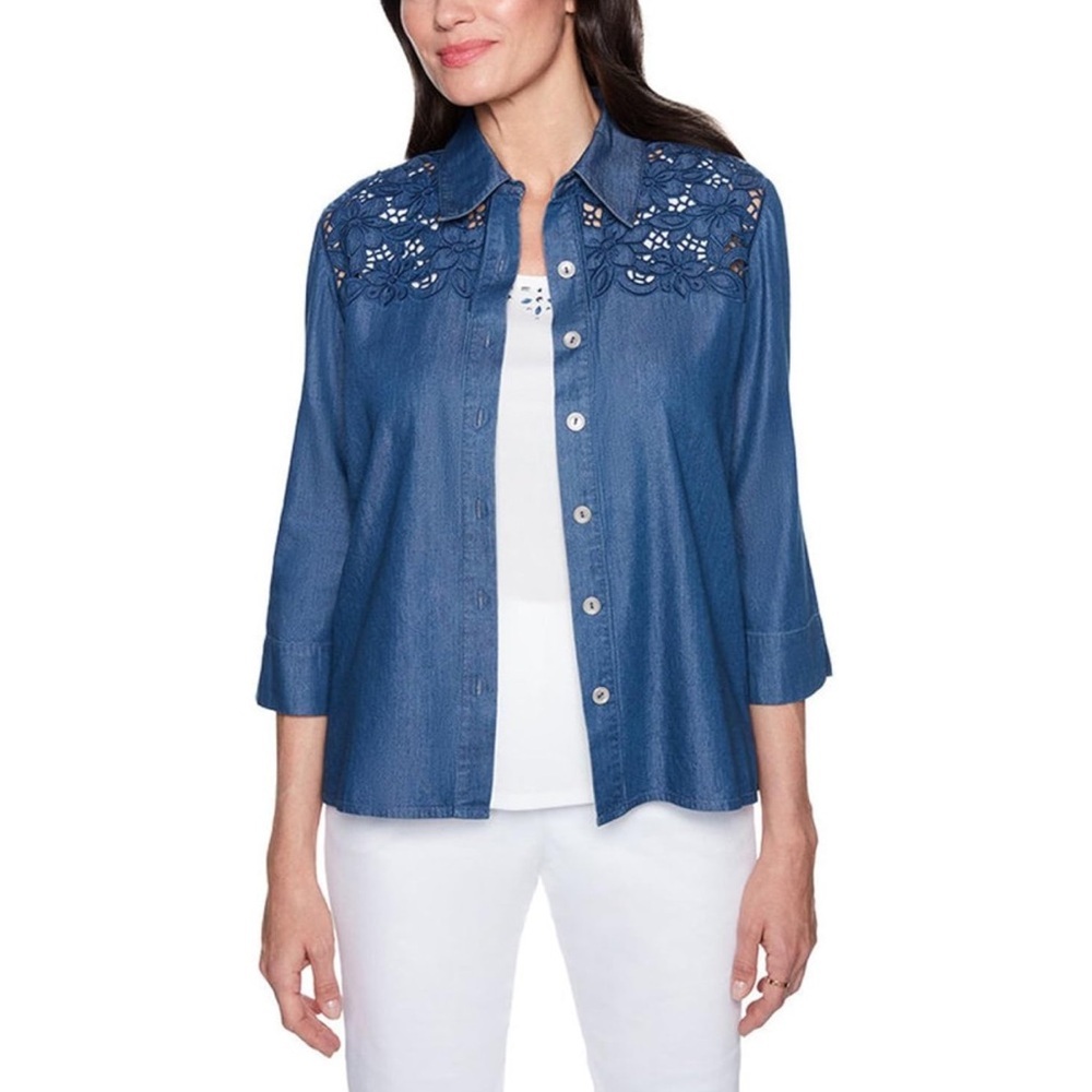 Alfred Dunner • Blue Denim Top & Matching White Tank Set